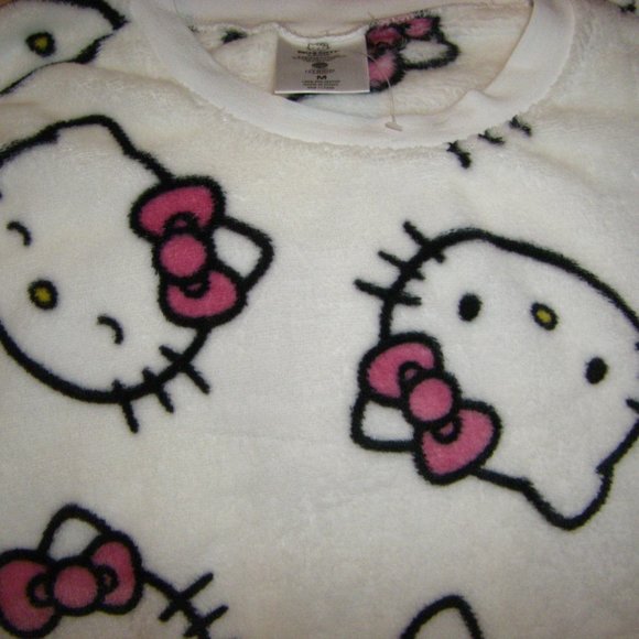 Hello Kitty White Plush Fleece Sweatshirt by Sanrio JR. Women's Sizes New Sealed - Picture 10 of 12